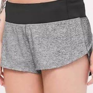 Lululemon Speed Up short. Size 8